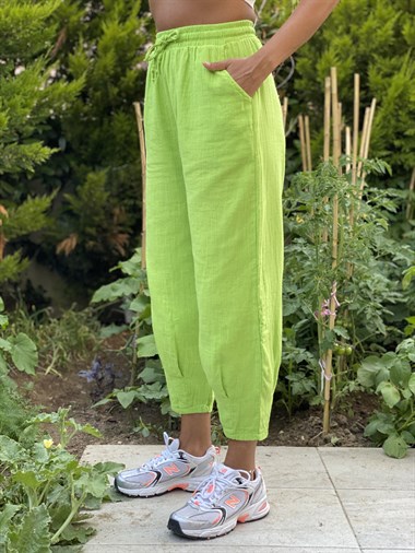 Fıstık Yeşili Müslin Paça Pensli Kadın Pantolon