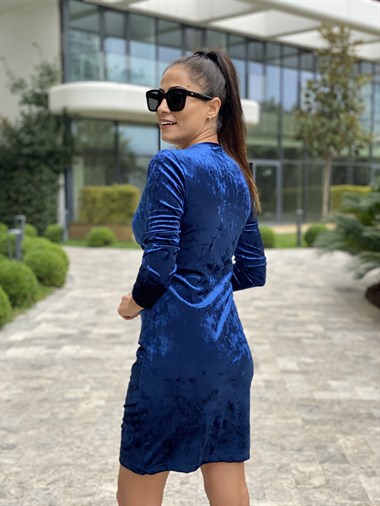 Mavi Kruvaze Yaka Uzun Kol Kadife Kadın Elbise