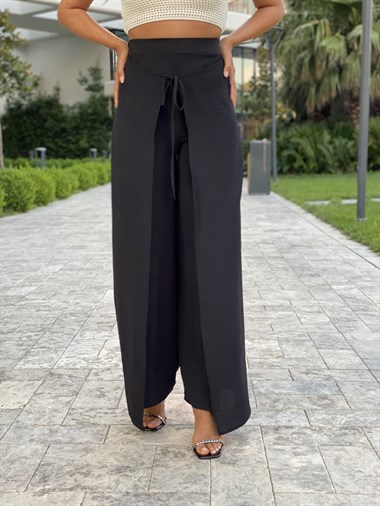 Siyah Kapaklı Yanı Yırtmaçlı Kadın Şalvar Pantolon
